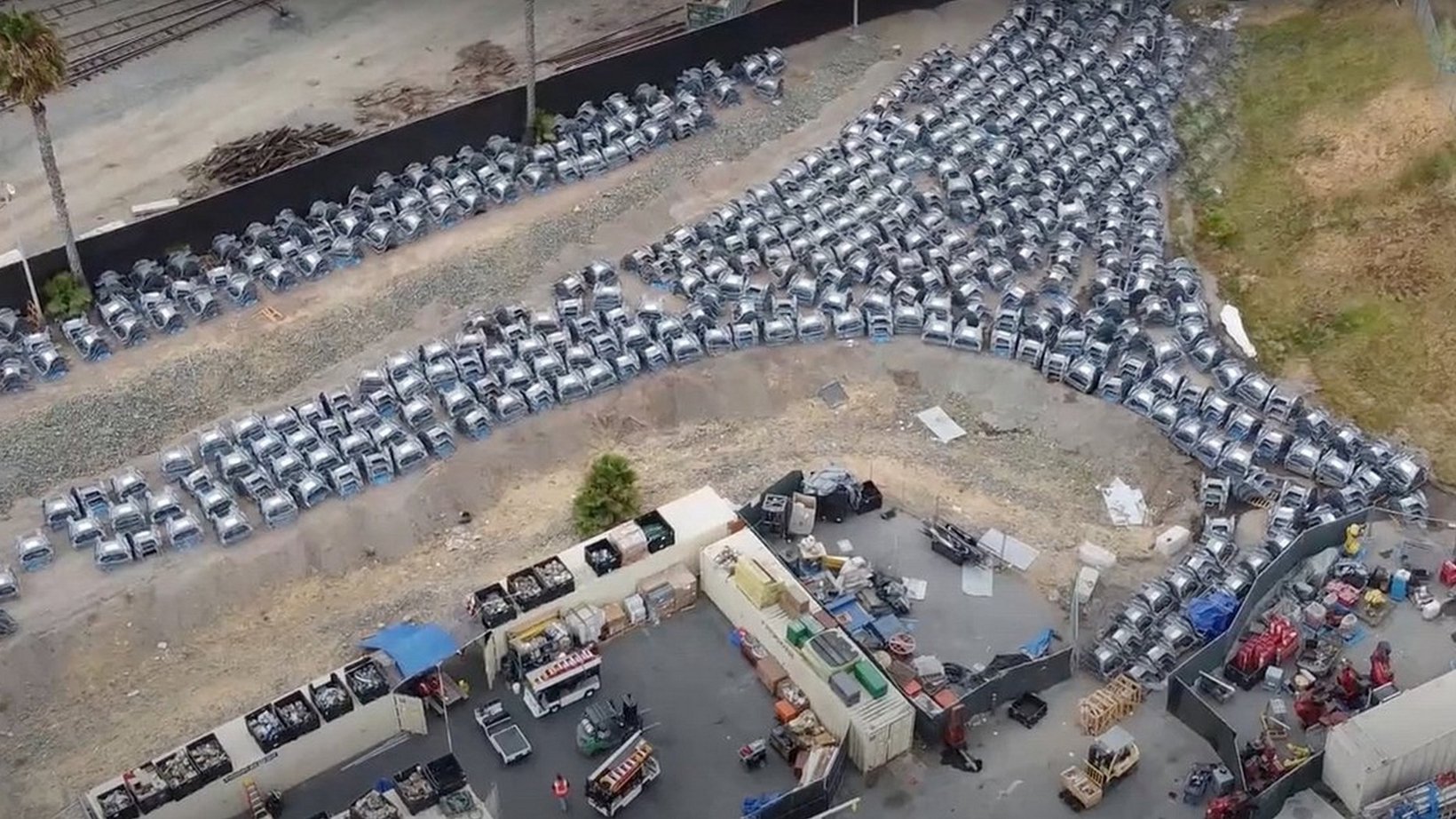 特斯拉格伦海德超级工厂沦为“铸件墓地”；图片来源：海外媒体