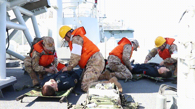 心电监护怎么开堪比大片！解放军海上卫勤演训现场画面公开!_https://www.jmylbn.com_新闻资讯_第6张