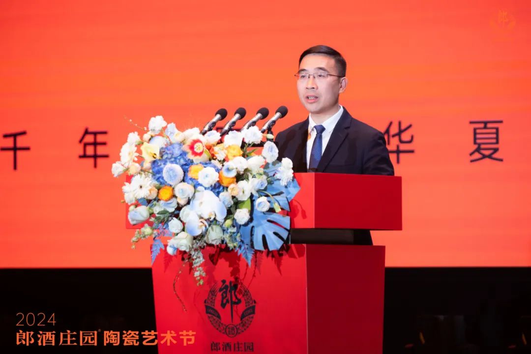 合江县委书记,县长王波