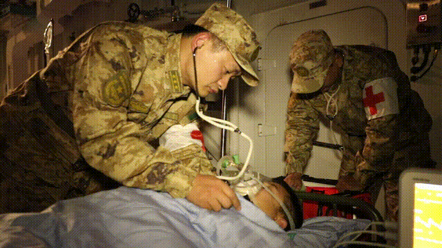 心电监护怎么开堪比大片！解放军海上卫勤演训现场画面公开!_https://www.jmylbn.com_新闻资讯_第16张