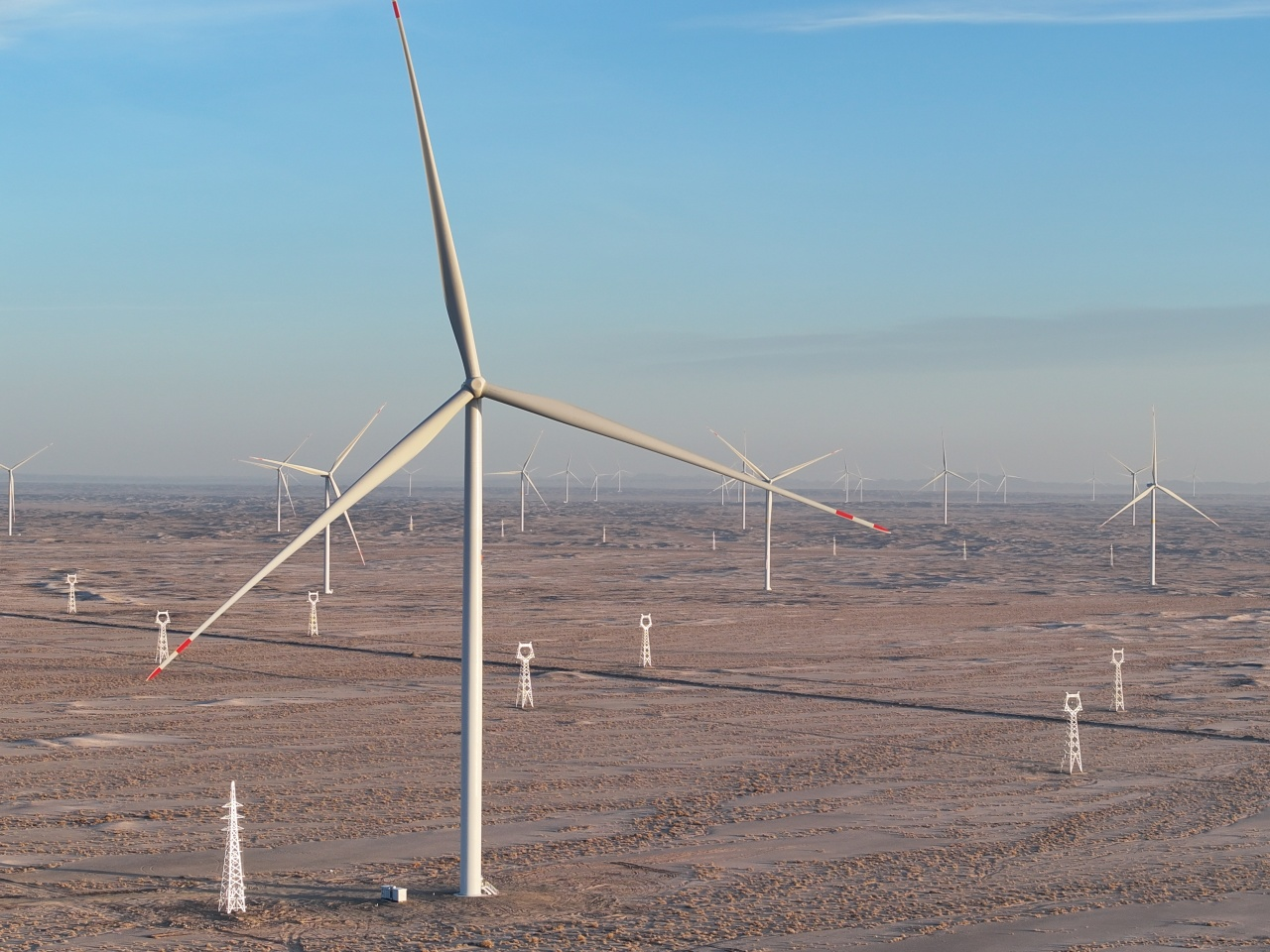 浙能集团装机容量最大的陆上风电项目全容量并网发电