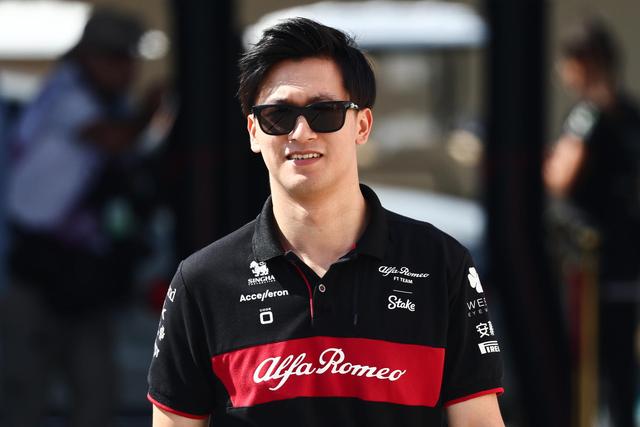 红星专访|中国首位f1车手周冠宇:期待建立中国的赛车文化|周冠宇_新浪