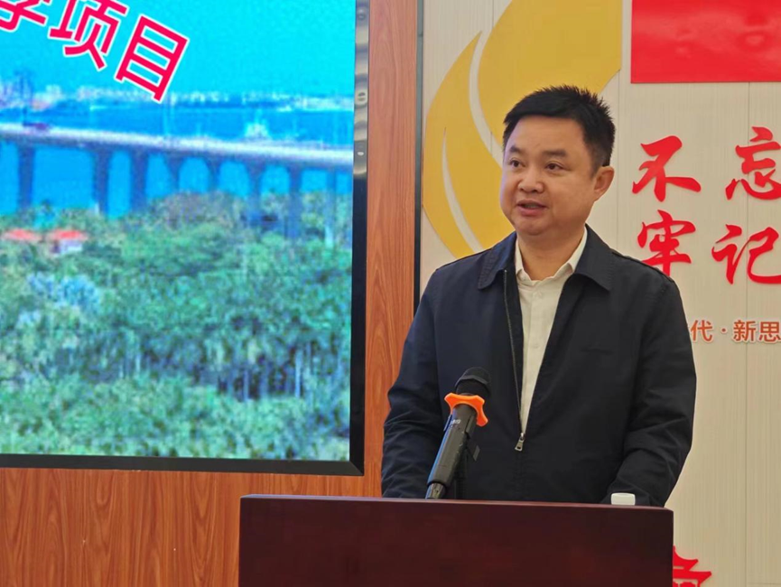 湛江市人民政府副市长吴国雄致辞.&nbsp;陈明维 摄