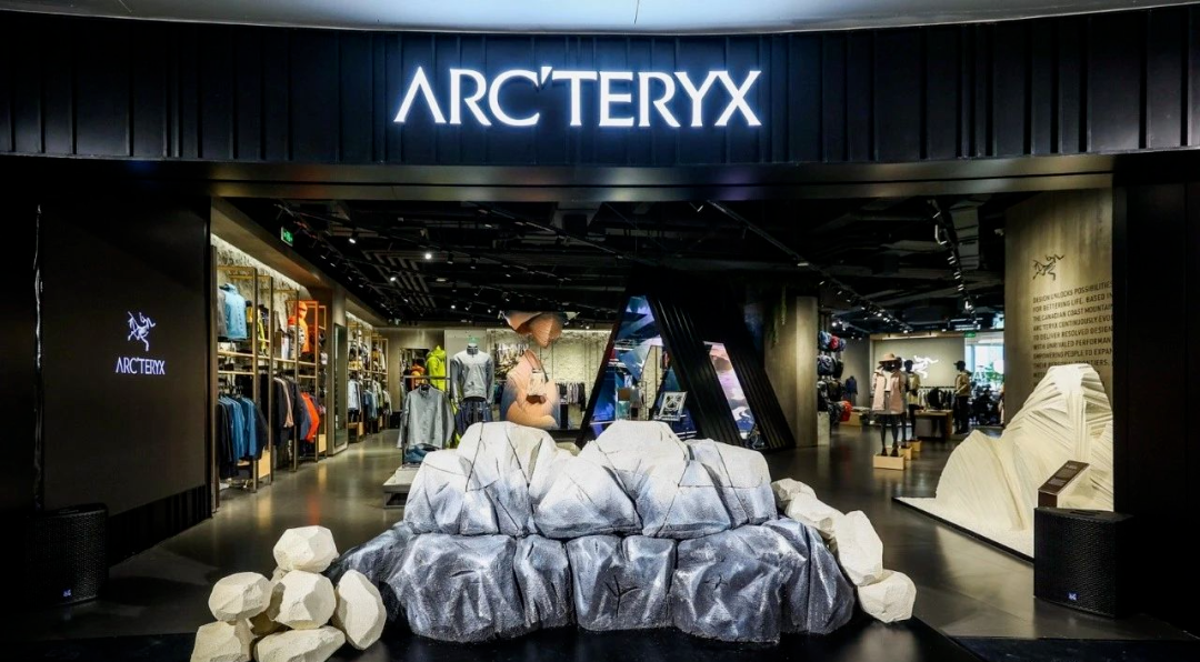 沈阳始祖鸟阿尔法旗舰店aafs/图源:始祖鸟官微