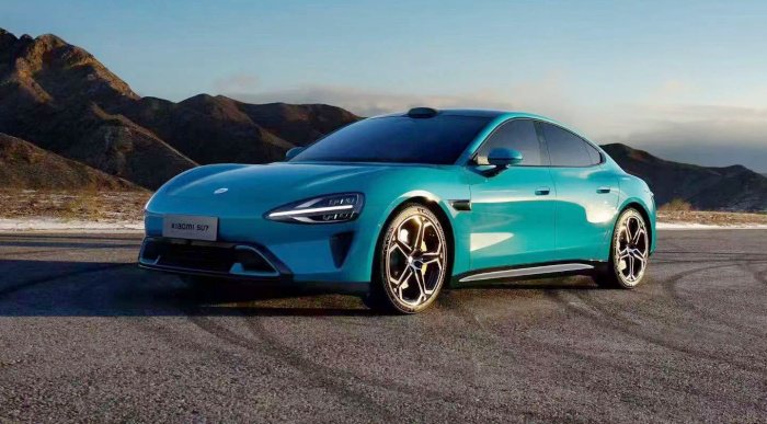 小米汽车SU7工信部信息变更：增加21英寸轮圈，尾部 xiaomi 可选更小字体