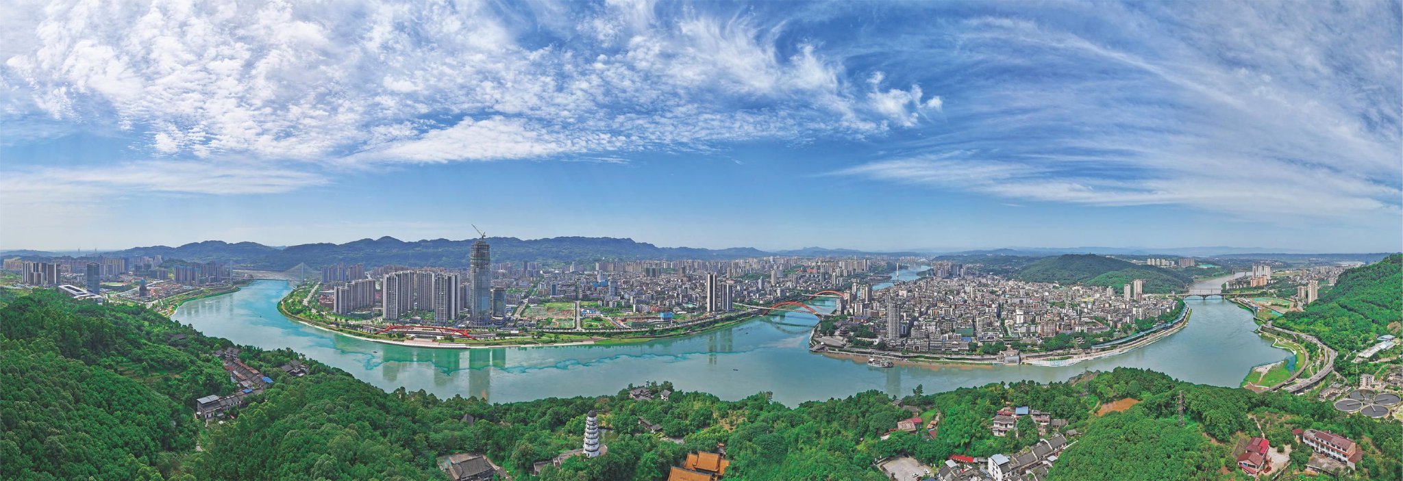 宜宾城区三江汇流(宜宾市委宣传部供图)