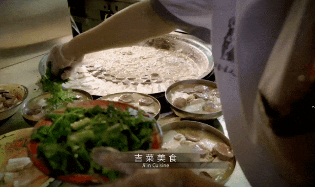 铁锅也可炖杀猪菜，这原本是东北农村接近年关杀年猪时所吃的炖菜。吉林省文旅厅/供图