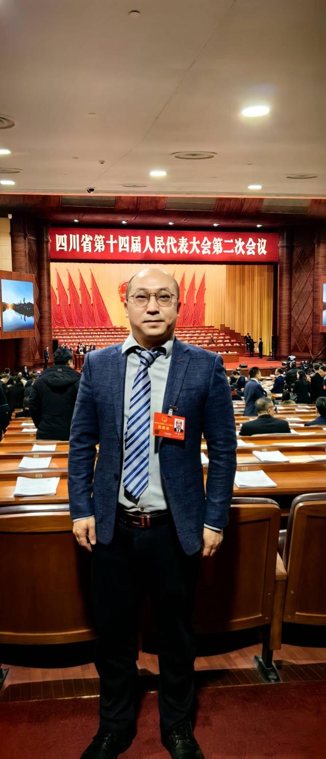 四川省人大代表曾国军:建议打破地域,人群分割,向全民提供优质养老服