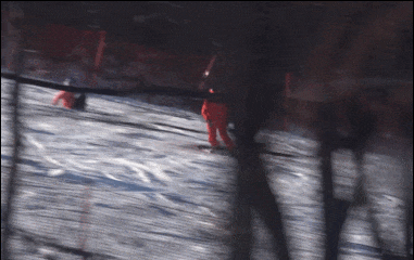 滑雪爱好者享受“速度与激情”。吕盛楠/摄