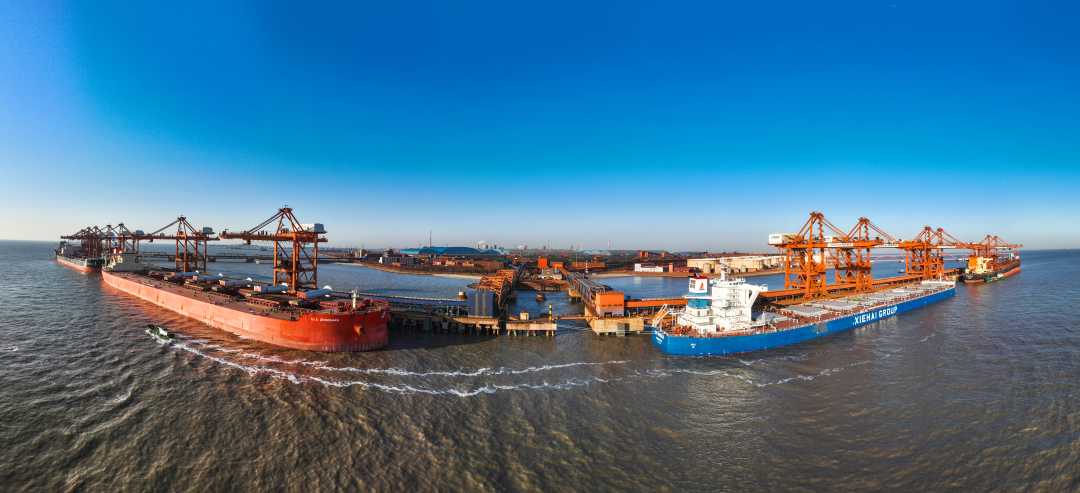 (组图)曹妃甸:港口忙作业 冲刺"开门红"_新浪财经_新浪网