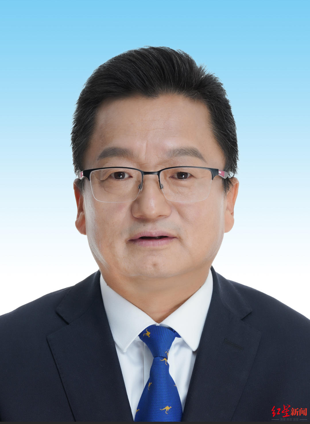 >滚动新闻>正文>肖惠文成都市人大代表,成都市新都区小草公益服务中心