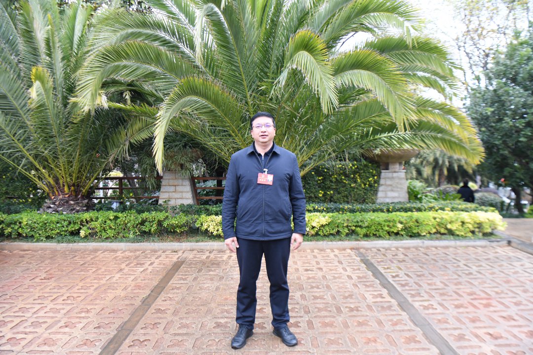 省人大代表,香格里拉市市长巨燕冬:文旅产业是香格里拉市的主导产业