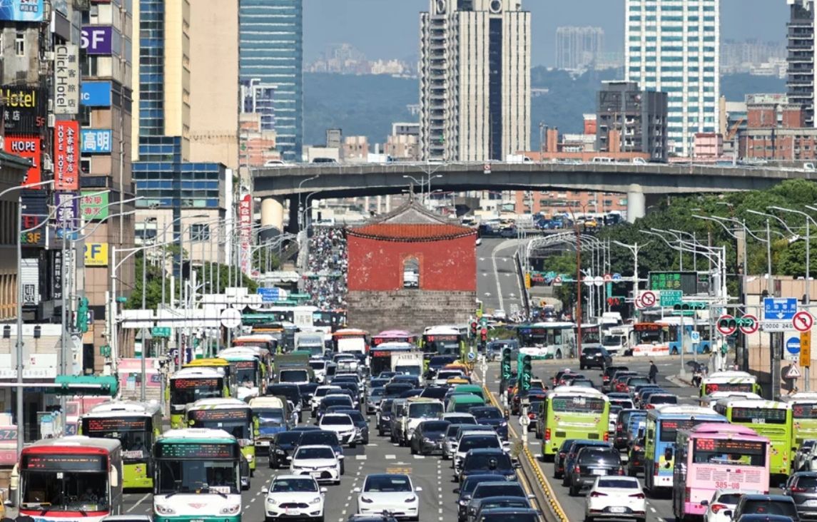 图为台湾街头.图片来源:台湾《联合报》资料图