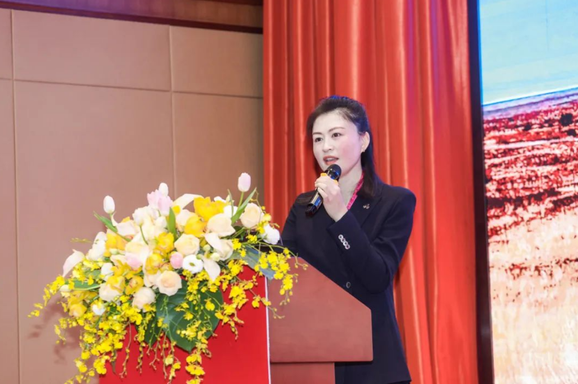 时代邻里王萌:以"三个确定性"应对未来的不确定性