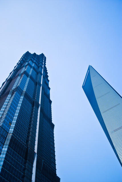 ▲上海市区的摩天大楼 据图虫创意