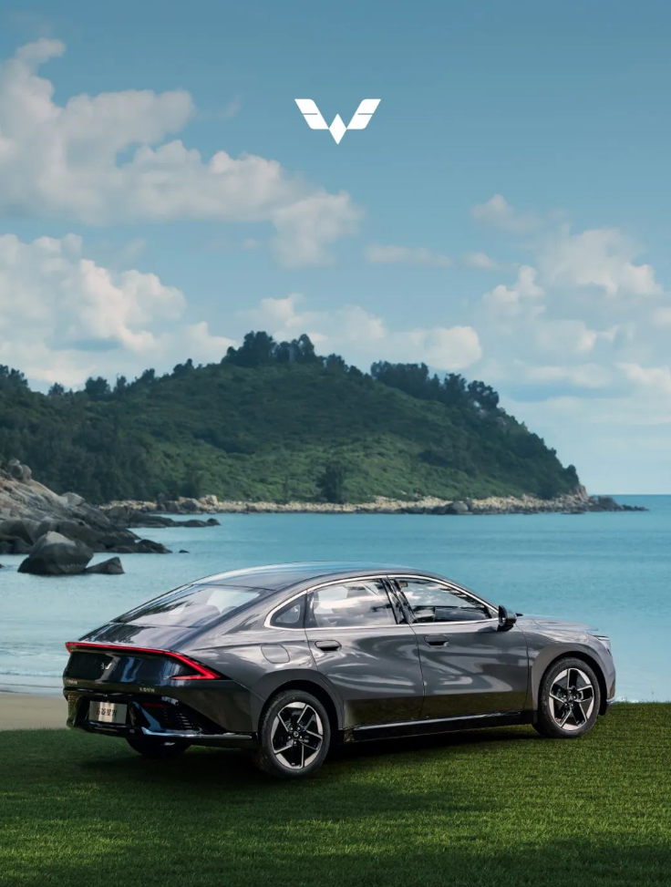 五菱星光插混轿车首次OTA升级，增加强制保电记忆功能、优化360全景影像