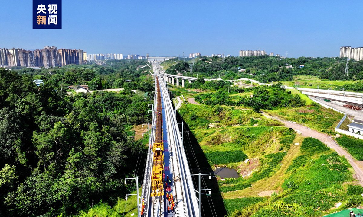 渝昆高铁重庆西站接轨点,新建重庆至昆明高速铁路重庆西至宜宾东段