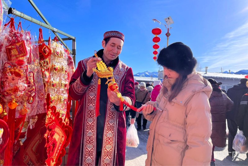 【新春走基层】年货大采购 欢喜迎新春