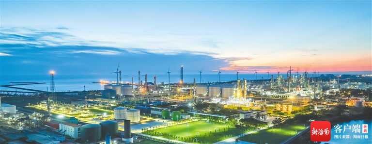东方市临港产业园夜景.海南日报记者 陈元才 摄
