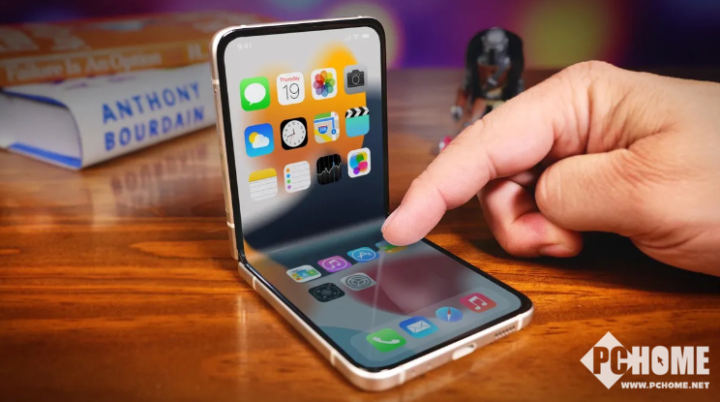 网传苹果2027年推折叠屏手机:献礼iphone问世20周年