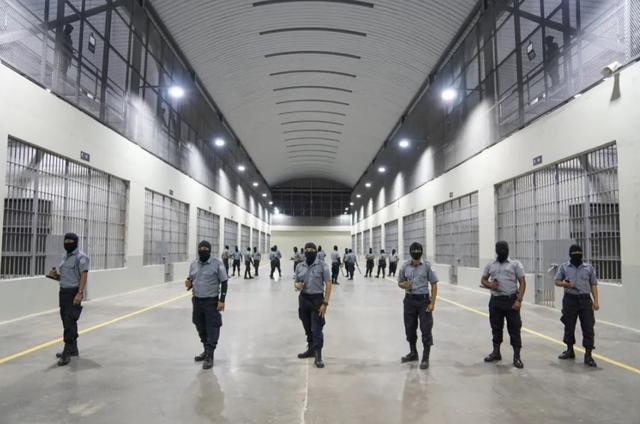 萨尔瓦多圣维森特省,政府建造可容纳4万名囚犯的超大型监狱