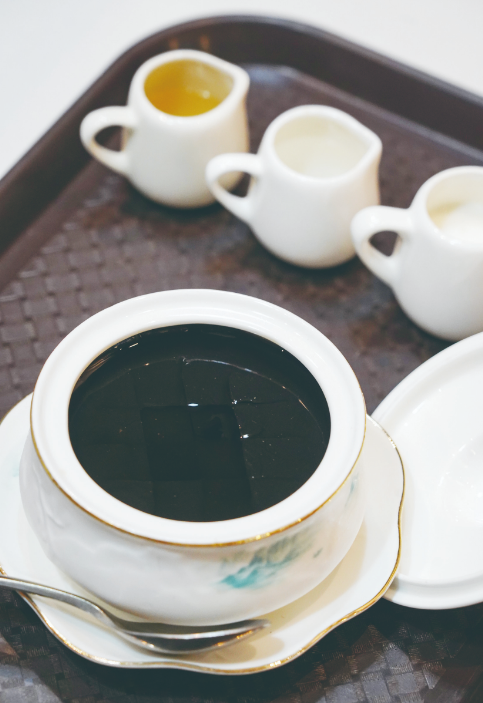 龟苓膏&nbsp; 陈凡 摄