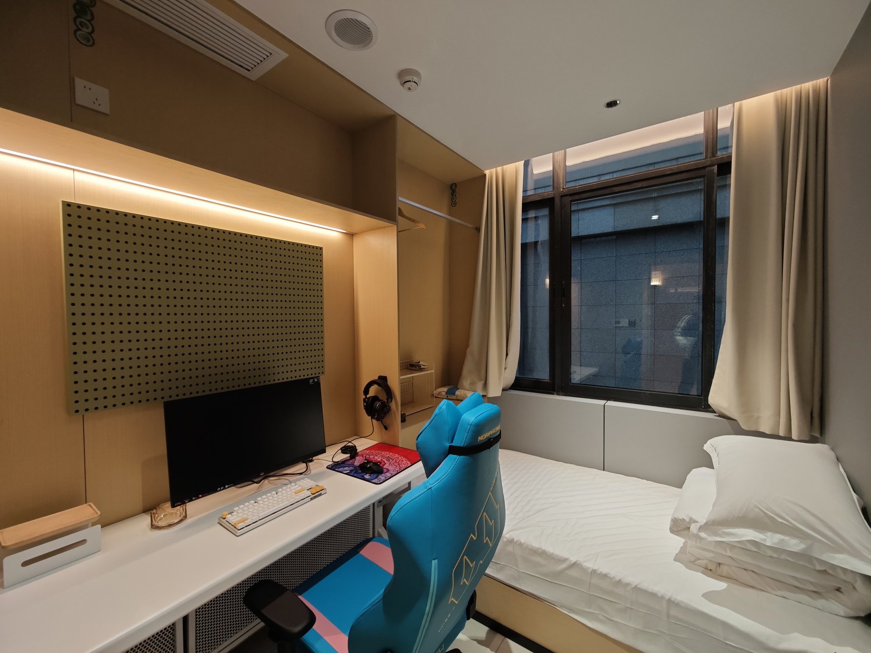 体育观察|电竞酒店迎"最长春节档"大考 成都有何新招?