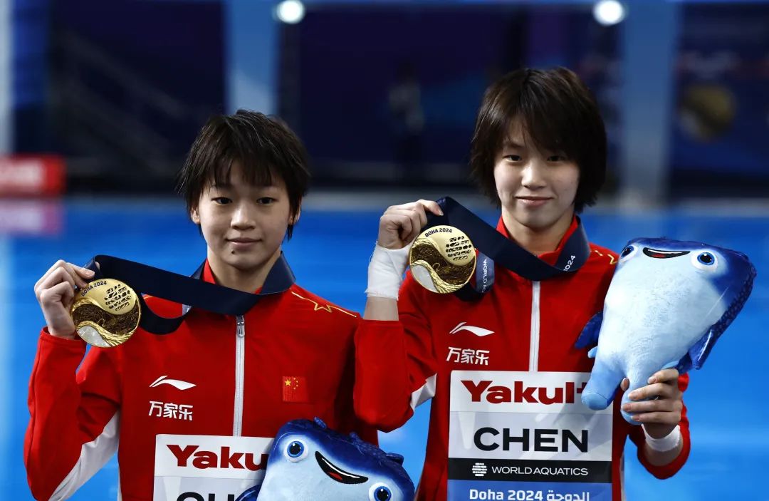 全红婵(左)和陈芋汐.