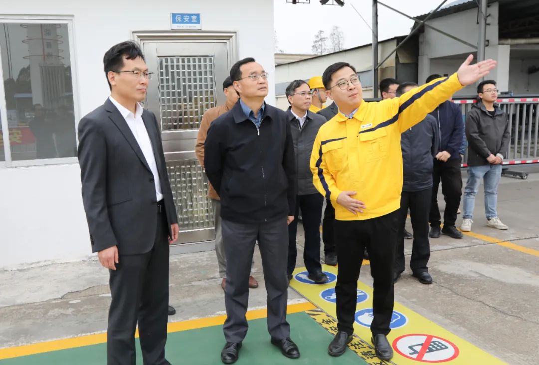 张爱军到端州区开展节前综合检查并慰问一线职工:全力