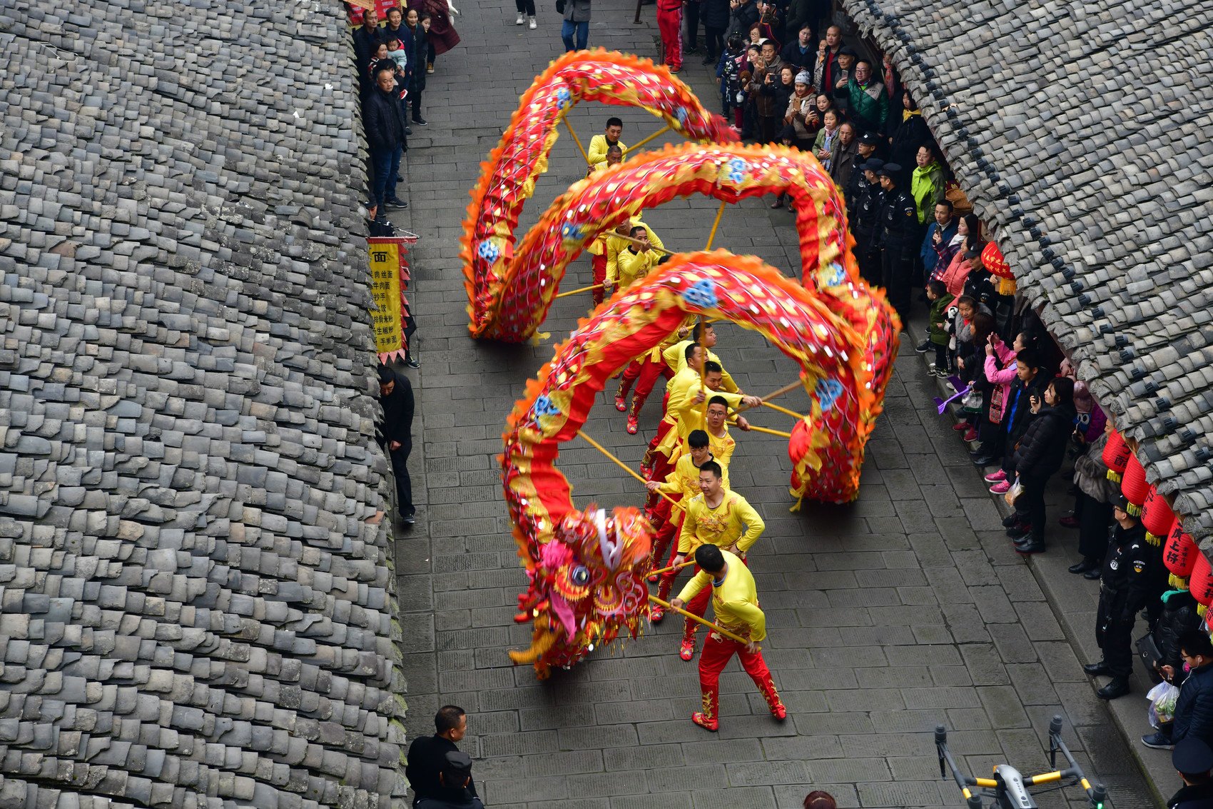 龙腾狮跃 年画报春 感受四川民俗里的浓浓年味丨锦绣中国年