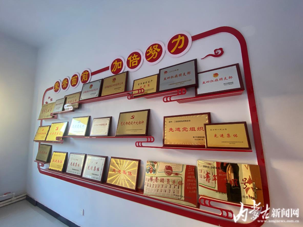 新春走基层｜国门下的检车员：坚守在最艰苦的岗位