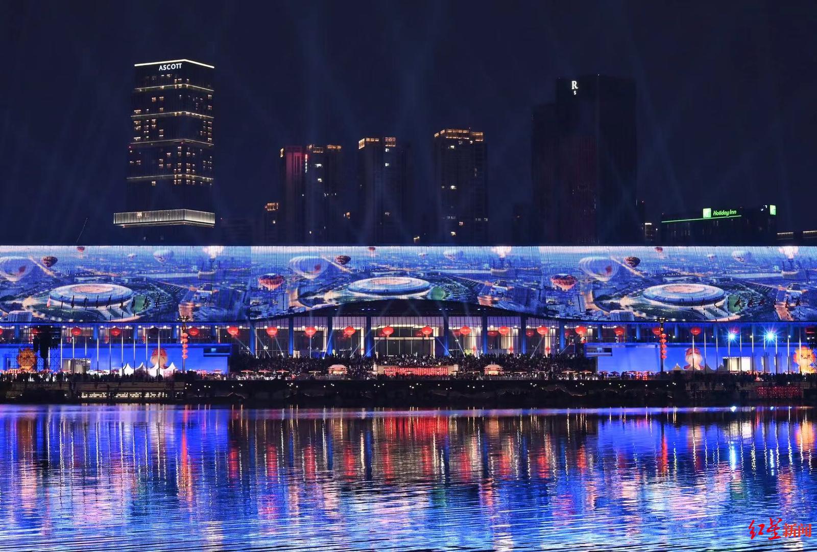 成都天府国际会议中心瓦屋面数字大屏