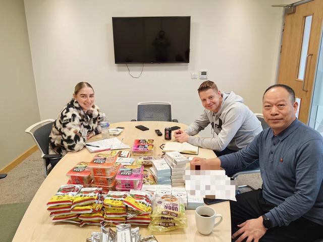 英国一客商"暗恋"南街村品牌5年,终达成合作|李卫民