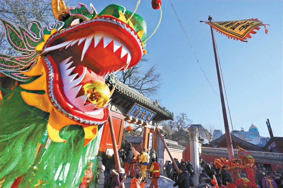 程功 摄大年初一上午,第三十八届龙潭春节文化庙会在龙潭公园隆重开场