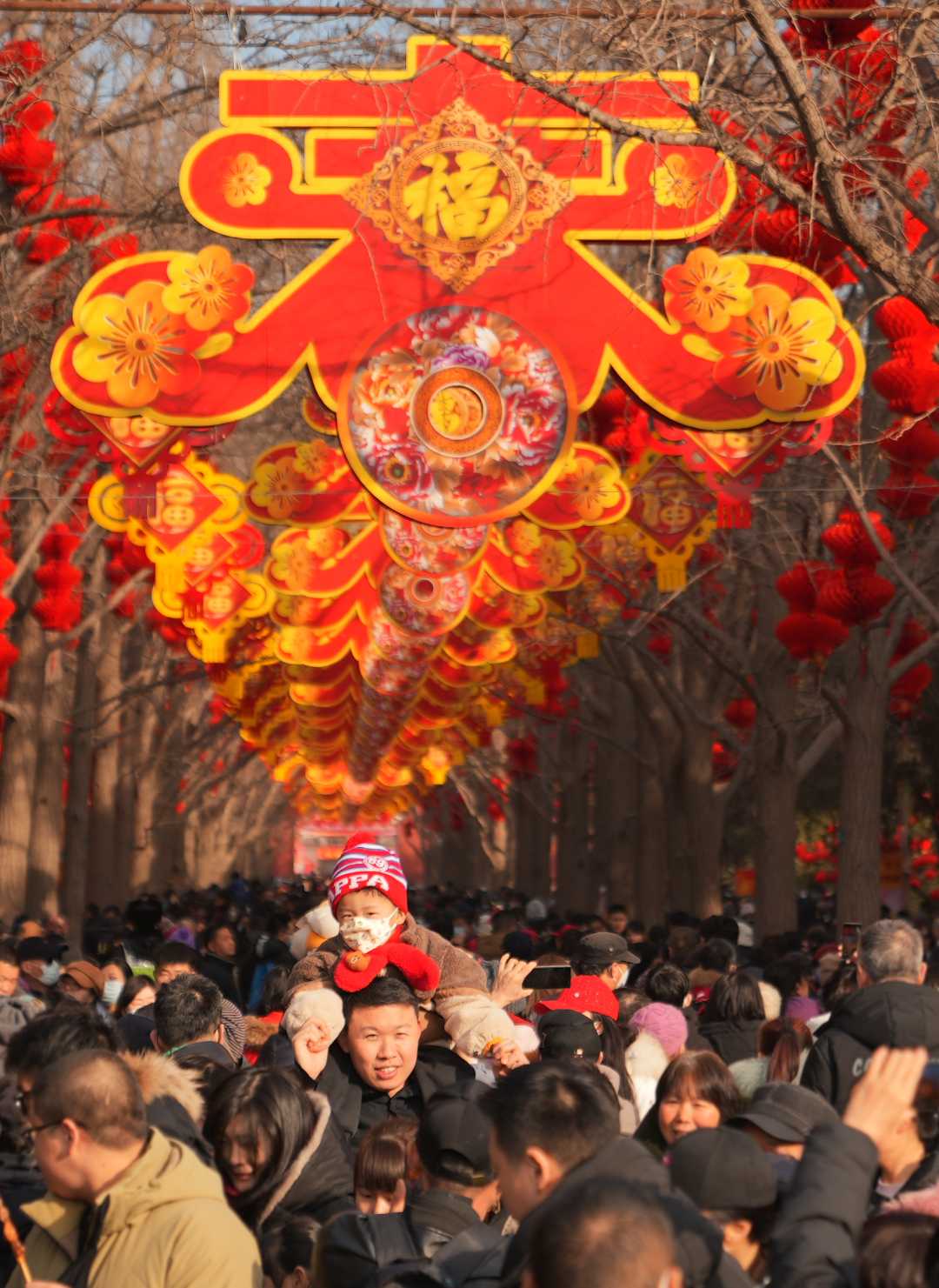 （组图）【2024旺旺杯“春节七天乐”】北京：春节庙会丰富多彩|地坛_新浪财经_新浪网