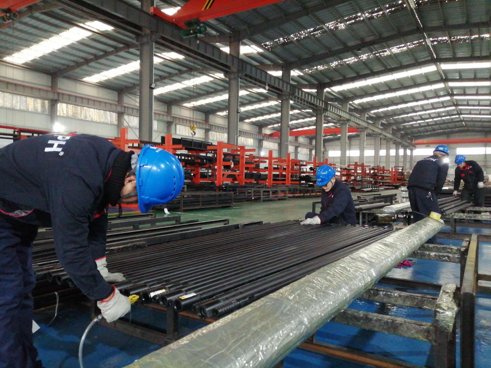 【新春走基层】新锐惠沣:高端凿岩钎具走俏海外市场的背后|刘勇_新浪