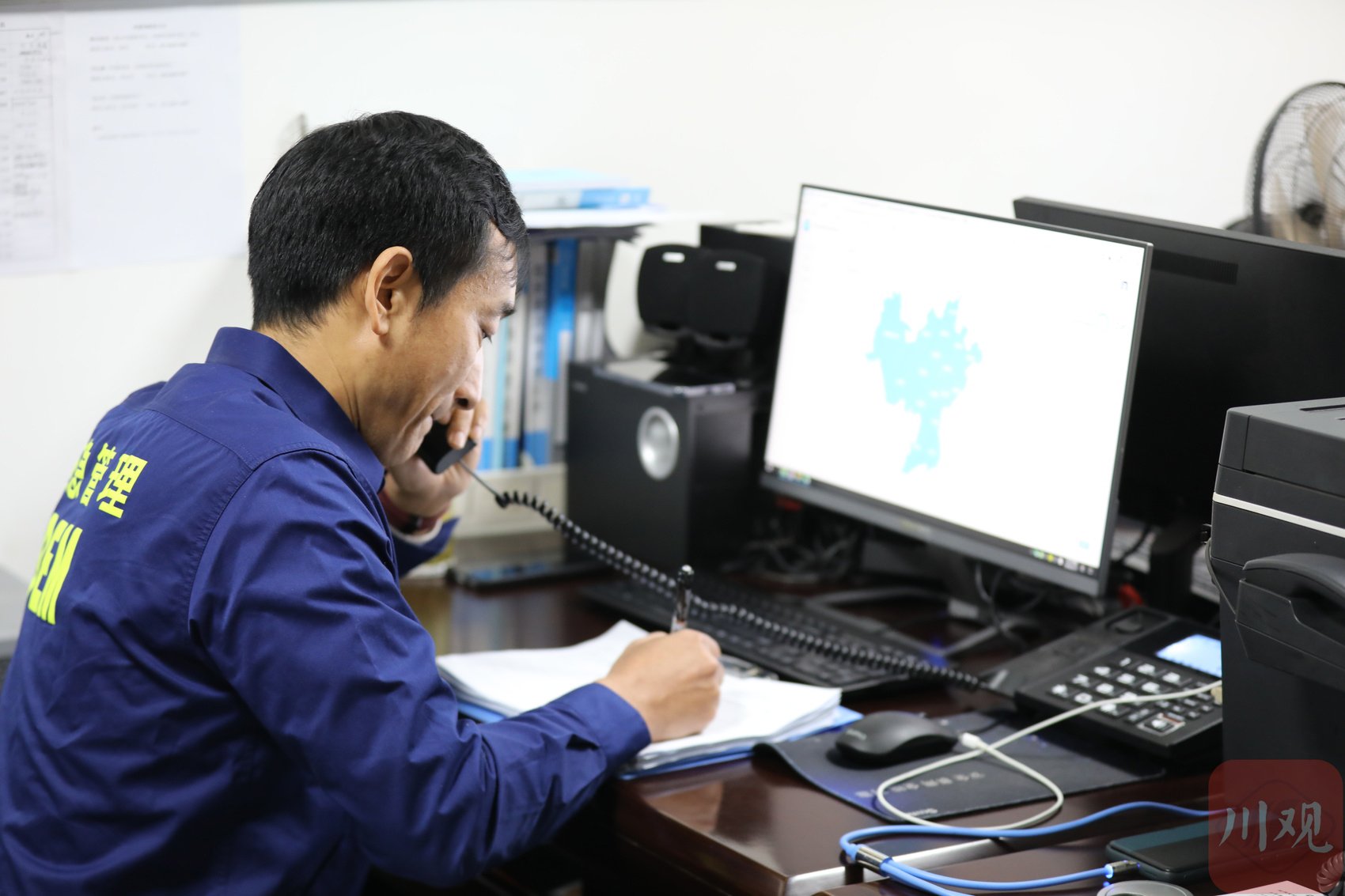 新春走基层丨24小时值班值守 当好"守夜人"