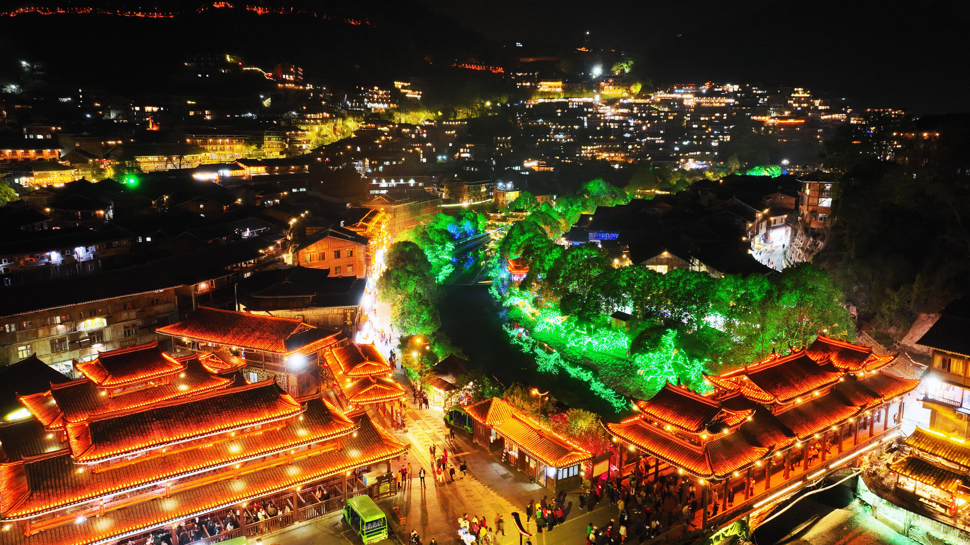西江千户苗寨夜景.据icphoto