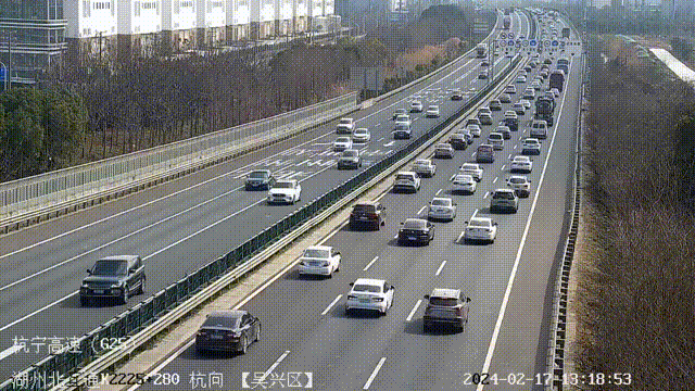 返程大流量主要集中在:g25长深高速往杭州方向 ,g50沪渝高速往上海
