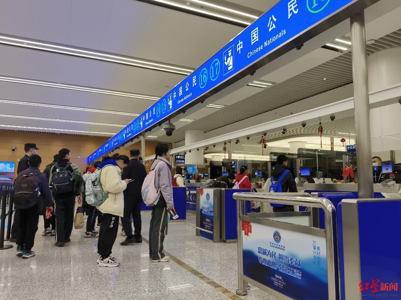 春节假期收官，成都航空口岸单日出入境人员流量三创新高