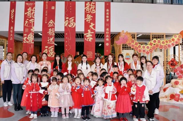 快来看看小金豆们如何迎接新学期!|开学_新浪财经_新浪网