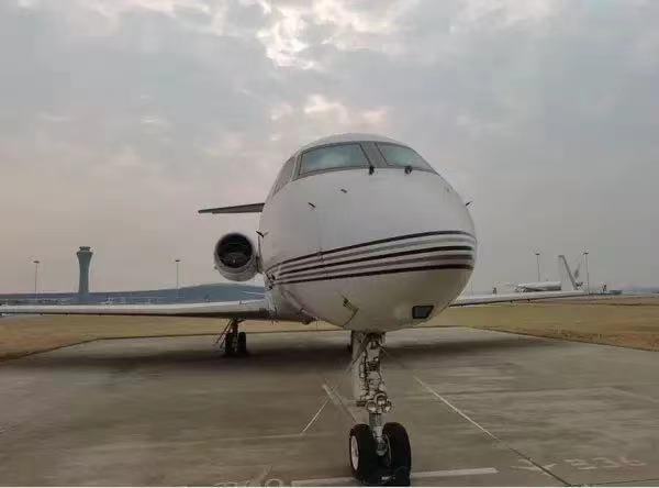 购入价3087万美元,起拍价3850万人民币,"全国首例