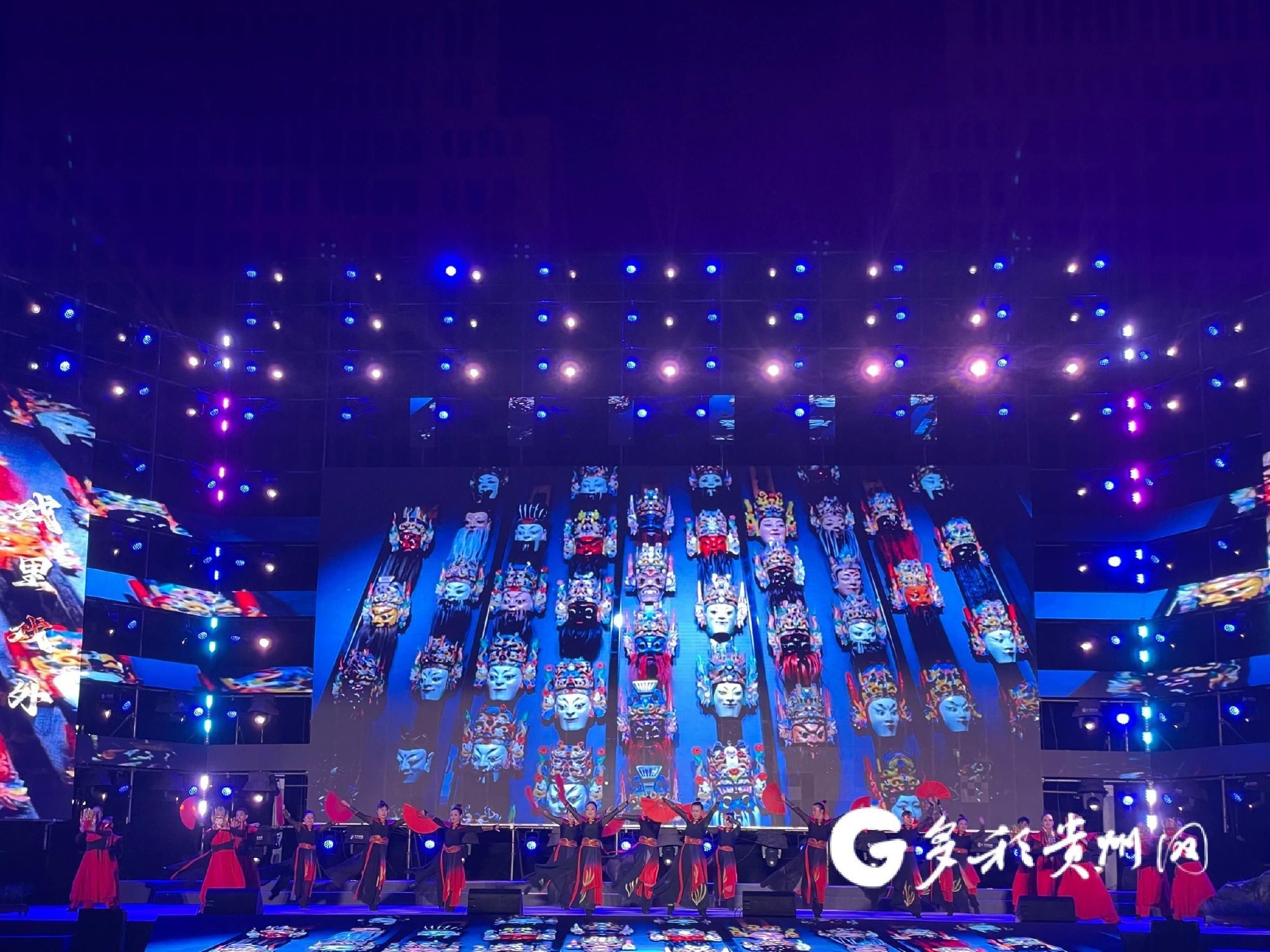 大明鼓舞花树情歌远古的呼唤活动现场,大型历史文化舞台剧《我从穿洞