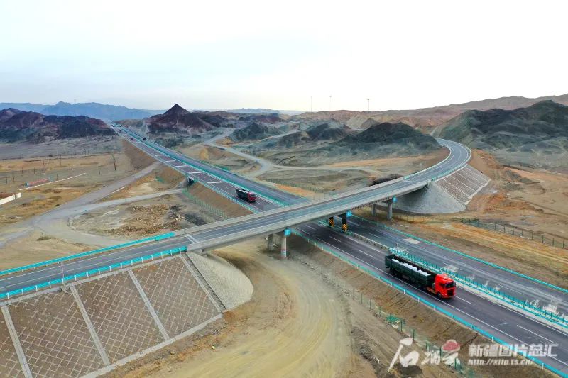 明年新疆将基本实现县县通高速|新疆_新浪财经_新浪网