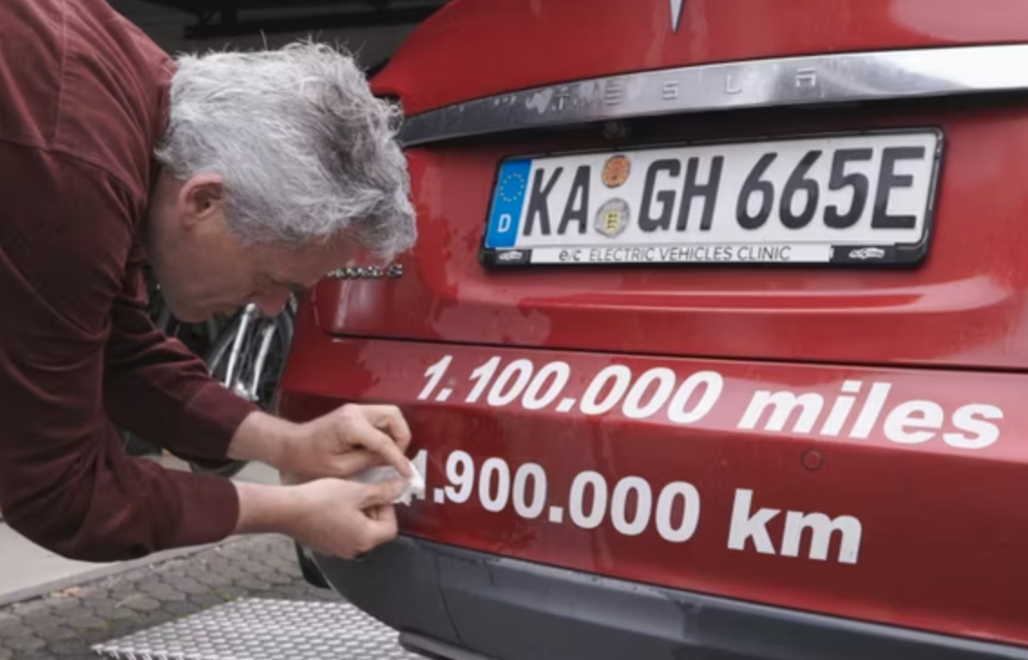 欧洲男子打破特斯拉Model S行驶里程世界纪录：10年190万公里