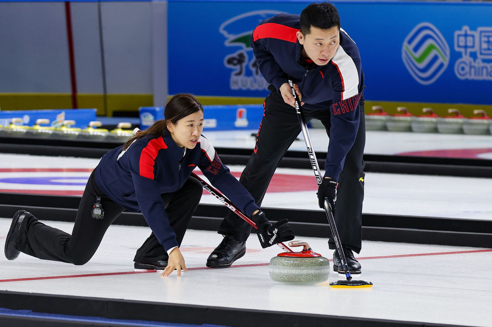 "十四冬"冰壶混双:黑龙江队夺金