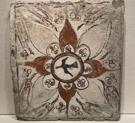 与日相对的,也有代表月亮意象的神话传说,自古以来便有嫦娥因吃仙药而