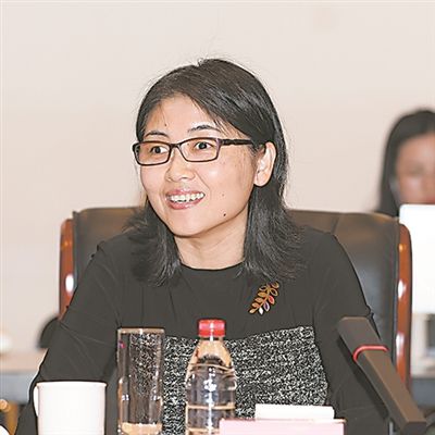 颜 宁 深圳医学科学院院长,深圳湾实验室主任,清华