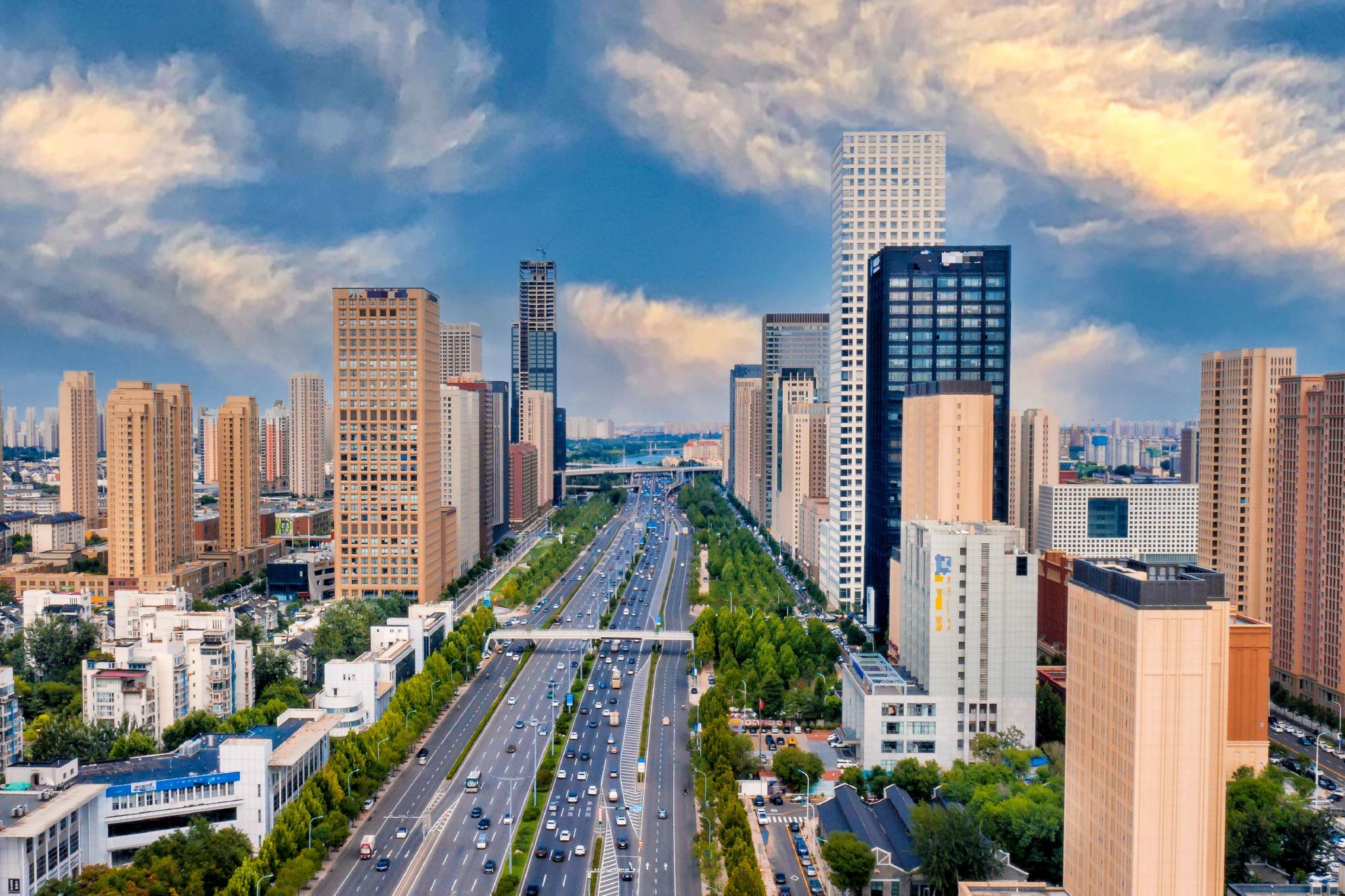 高质量发展·蹲点日记|智慧城市的新"引擎"|数字经济_新浪财经_新浪网