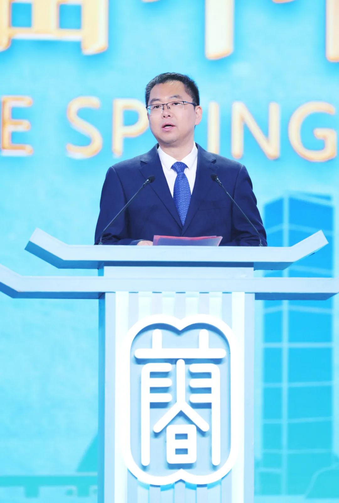 图为中共绍兴市柯桥区委书记陈豪